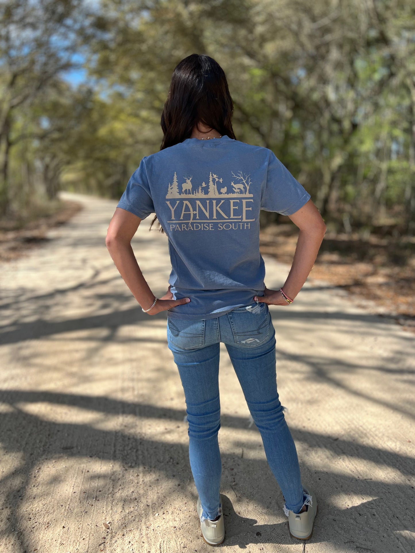 Pocket Comfort Color Blue Jean Tee-Shirt Apparel