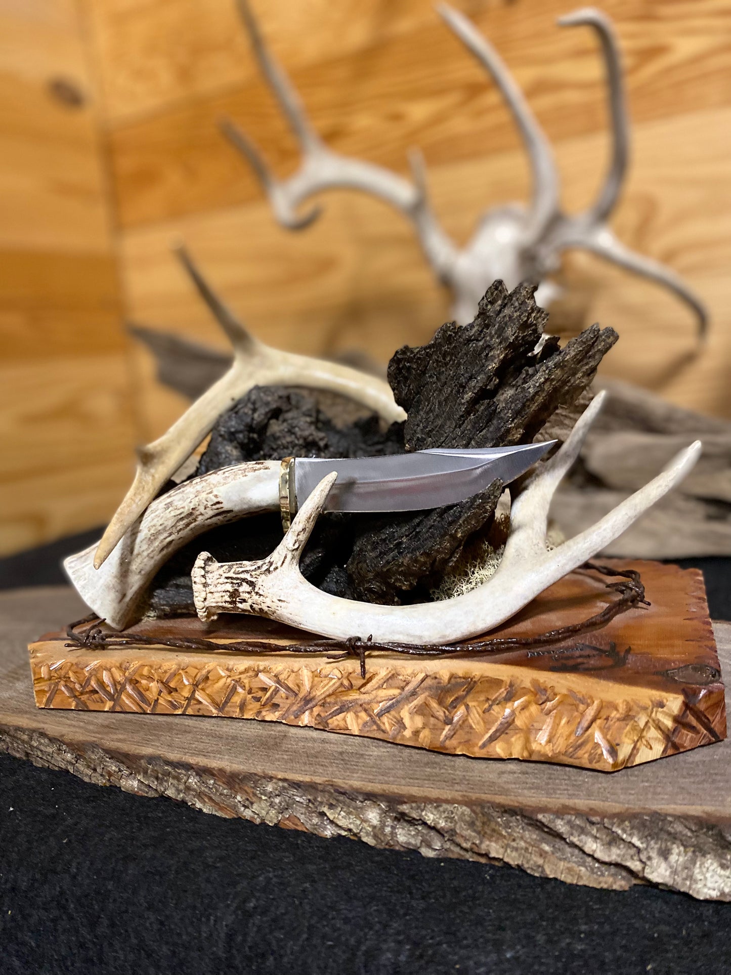 “Whitetail Bounty” custom knife and display by Antler’d Designs