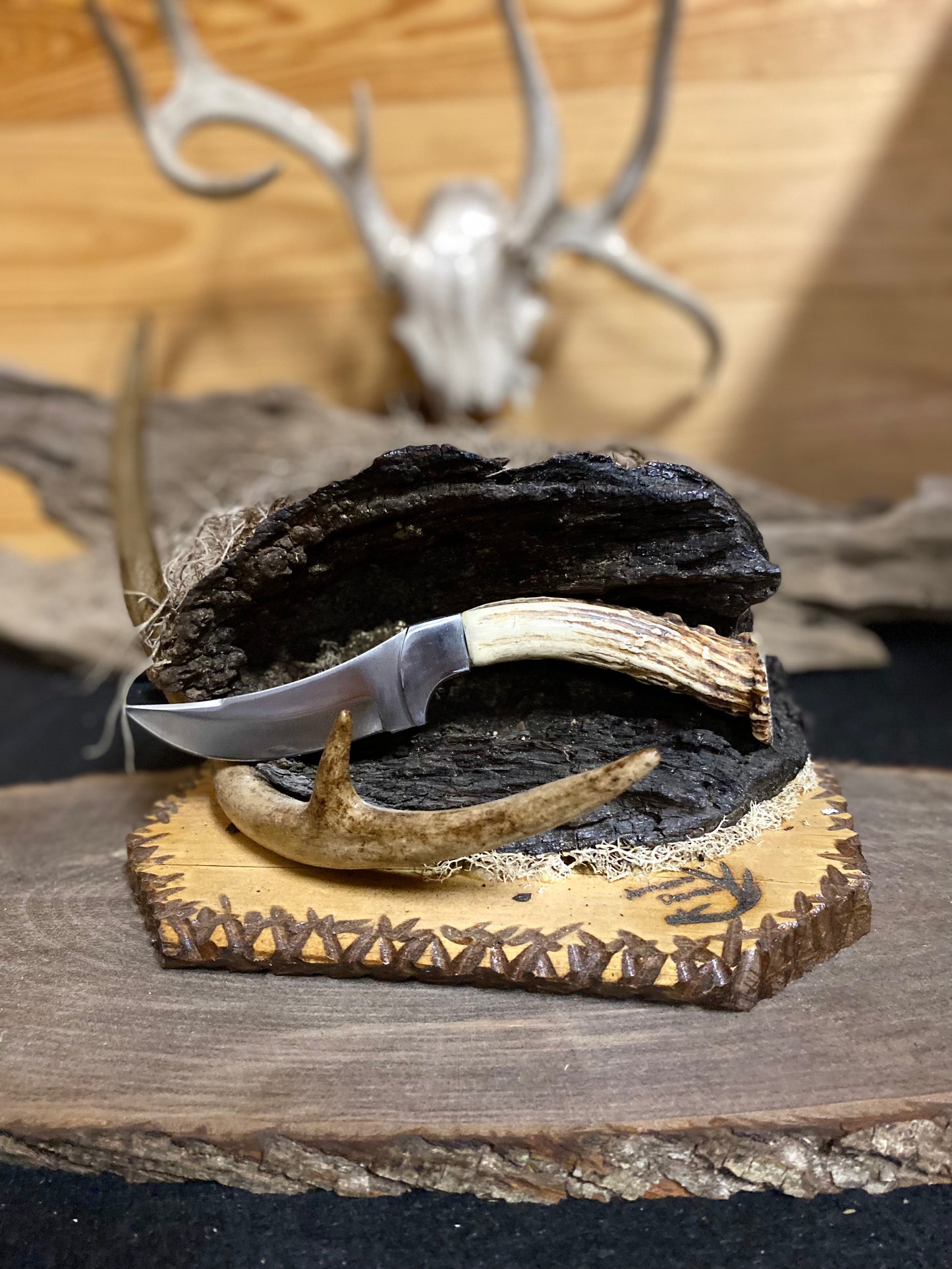 “The Drifter” custom 4” knife and display by Antler’d Designs