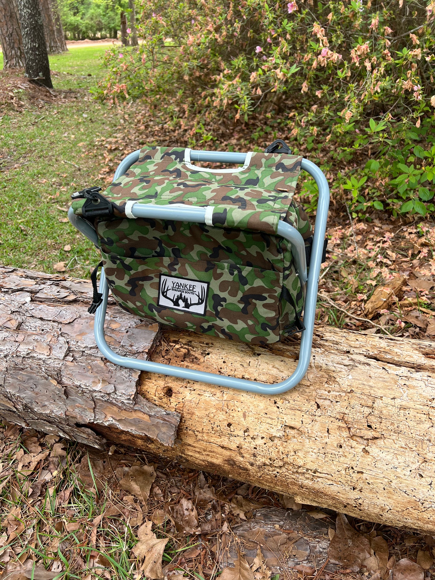 Camouflage folding cooler/coozie chair