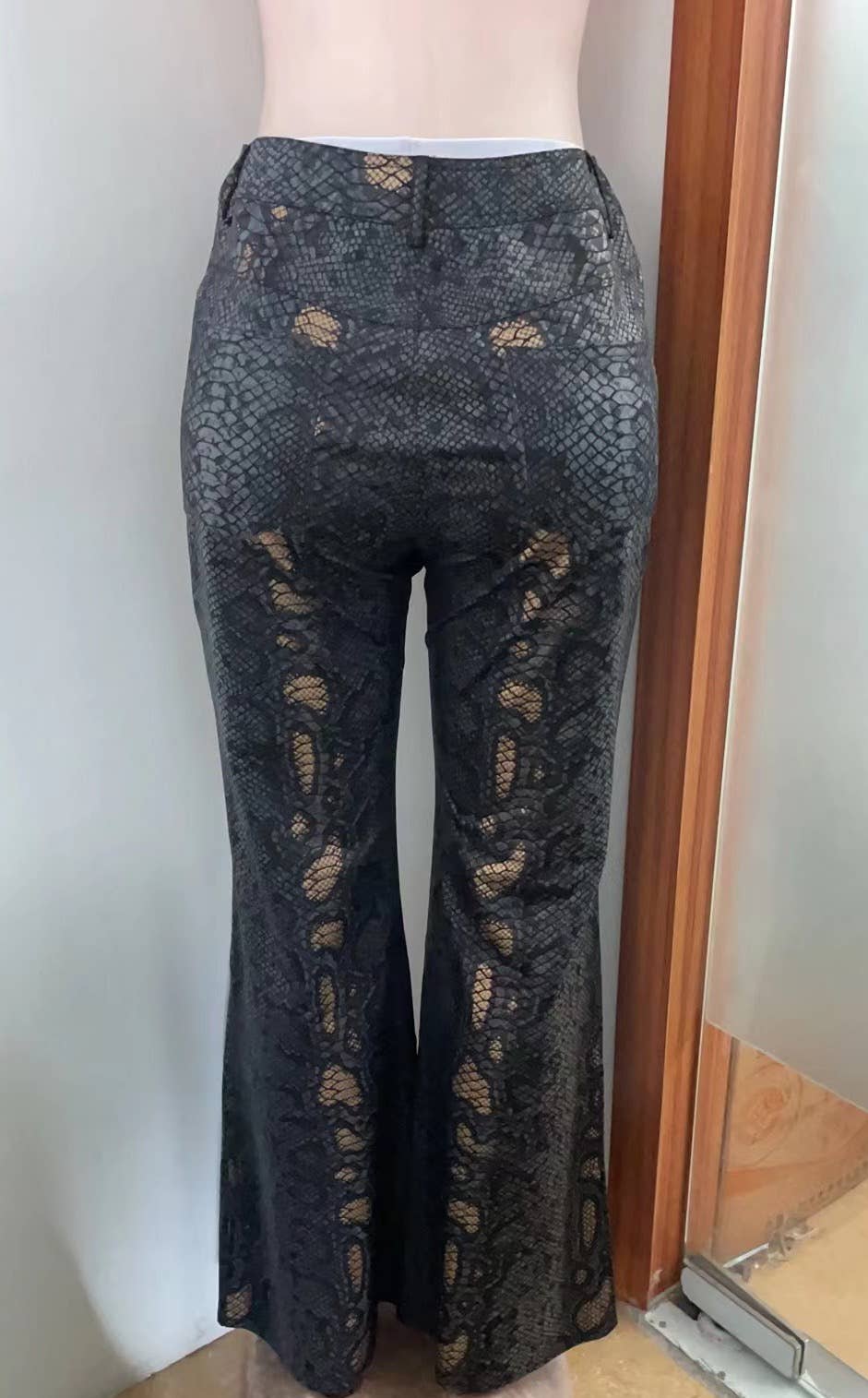 Snake Textured Tight Bell Pants