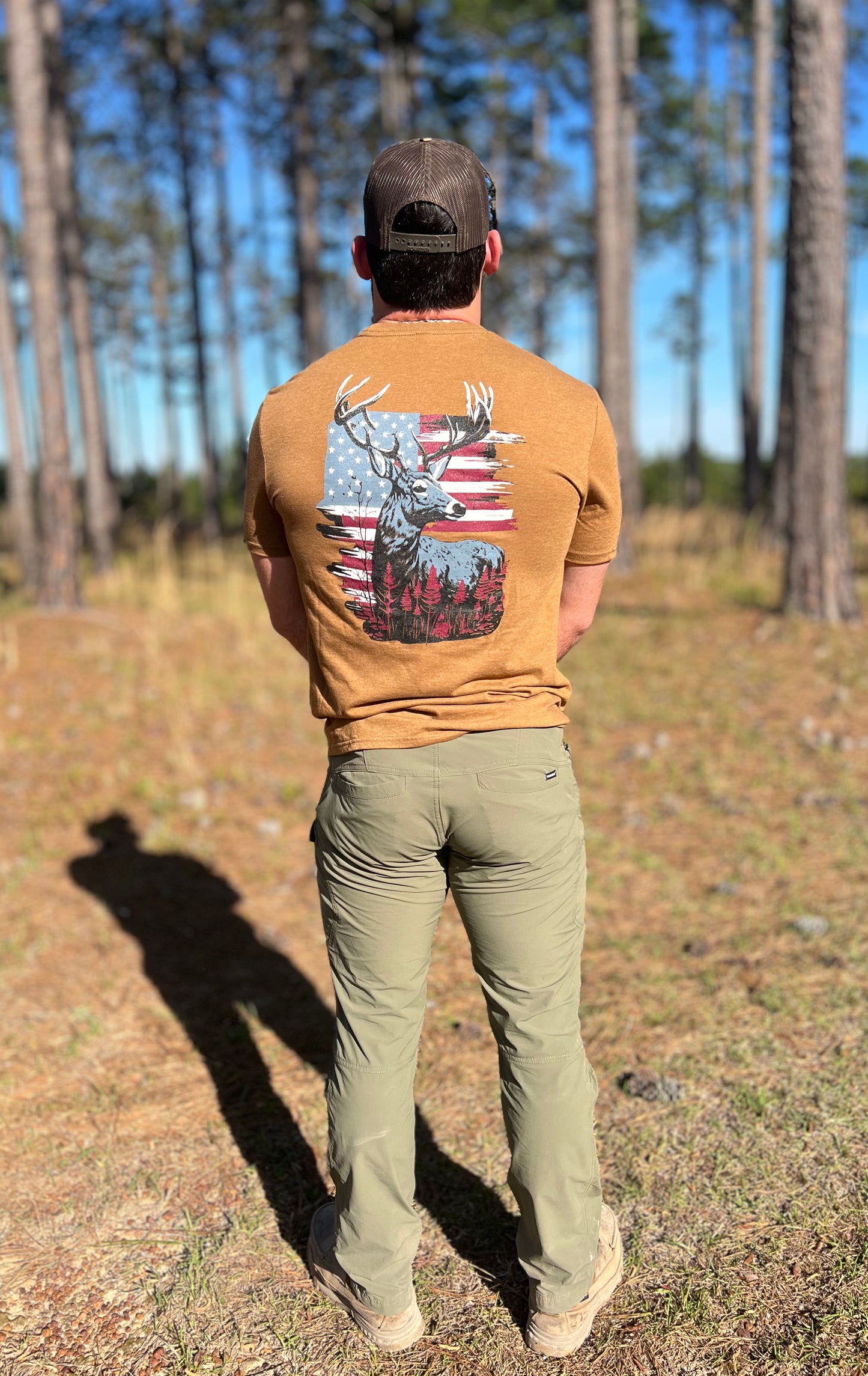 USA Deer Design Duck Camel Brown Tee-Shirt Apparel