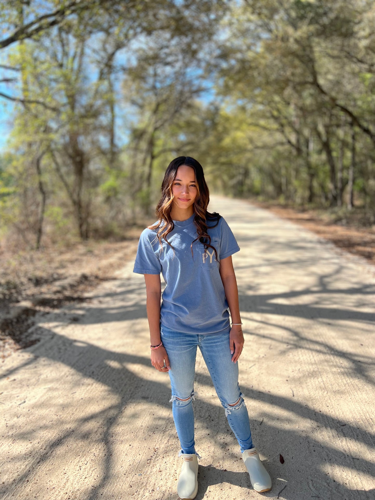 Pocket Comfort Color Blue Jean Tee-Shirt Apparel